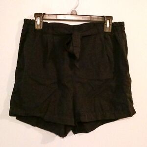 H&M High-Waist Shorts Elastic Waist with Tie‎ Front Detail Black Size 8